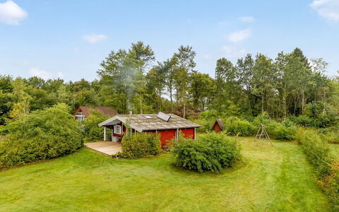 Jalina - 30Km from the Sea: Grøn, Busk, Hus, Sommerhus, Tag, Land Lot, Landdistrikt, Have, Bunddække