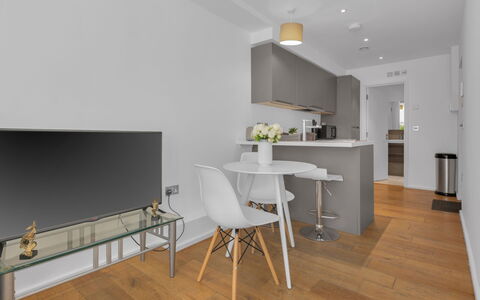 Camden Studio: Båd, Krop Af Vand, Vandfartøjer, Både Og Sejlsport - Udstyr Og Materiel, Vandvej, Kanal, Marina, Skib, Skibskonstruktion, Coastal Og Oceaniske Landskabsformer