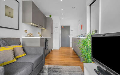Camden Apt