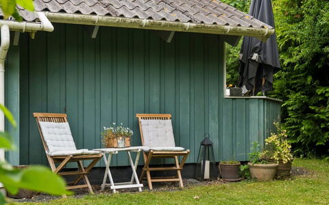 Niela - 700M from the Sea: Udendørs Møbler, Have, Skygge, Backyard, Stol, Udendørs Bord, Planke, Hårdttræ, Udendørs Struktur, Gård