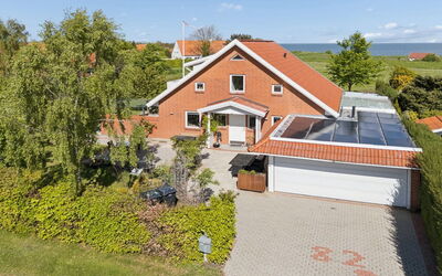 Arnke - 300M from the Sea