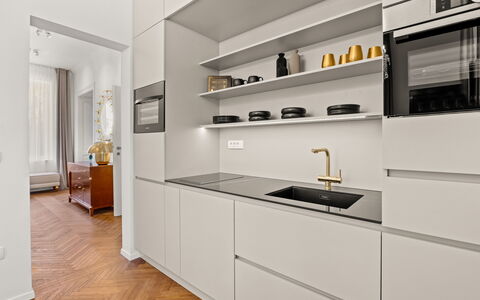 Apartment Nia Opatjia: Køkken, Køkken Apparat, Indretning, Cabinetry, Gulvbelægning, Countertop, Træ, Større Bandage, Etage, Husholdningsapparat
