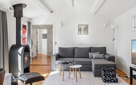 Swea - 2.5Km from the Sea: Blå, Sommerhus, Hus, Hjem, Stuehus, Estate, Sidespor