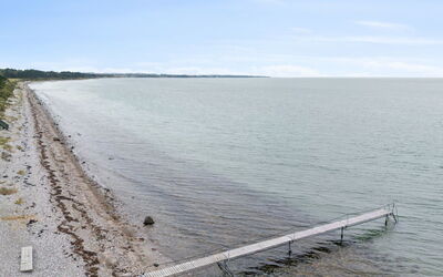 Niela - 400M from the Sea