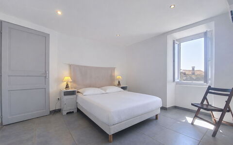 Casa Giuliani: Soveværelse, Møbel, Seng, Sengetøj, Sengetøj, Bed Frame, Hotel, Sengetøj, Madras, Pude