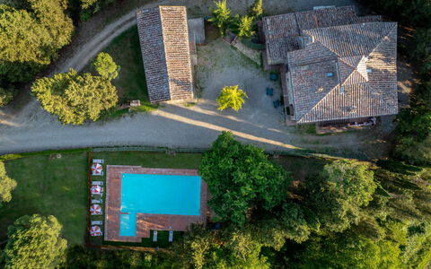 Maison Badia a Passignano: Svømmepøl, Estate, Sommerhus, Hacienda, Eco Hotel, Stuehus, Backyard, Udvej, Have, Villa