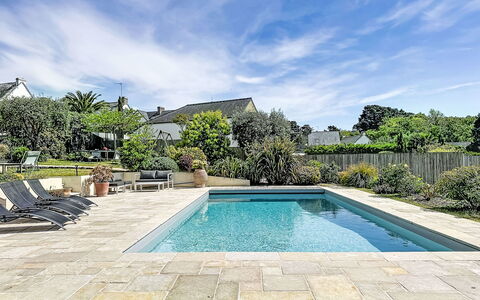 Villa Trugarez: Vand, Træ, Svømmepøl, Udvej, Have, Eco Hotel, Skygge, Landscaping, Tropics