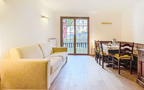 Villa Adele: Vand, Træ, Svømmepøl, Udvej, Have, Eco Hotel, Skygge, Landscaping, Tropics