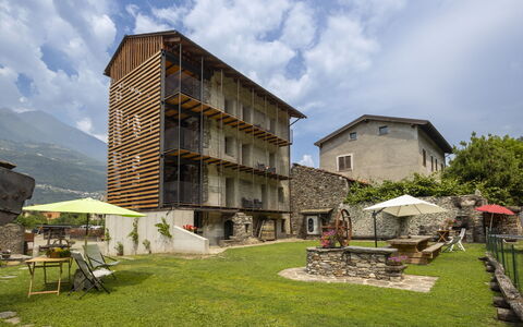 Valtellina 646: Urban Design, Altan, Sommerhus, Hældning, Gård, Bjerglandsby