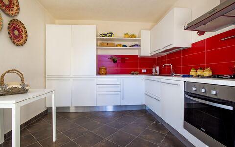 Tenuta Renna: Køkken, Countertop, Køkken Apparat, Indretning, Gulvbelægning, Større Bandage, Cabinetry, Møbel, Etage, Hjem