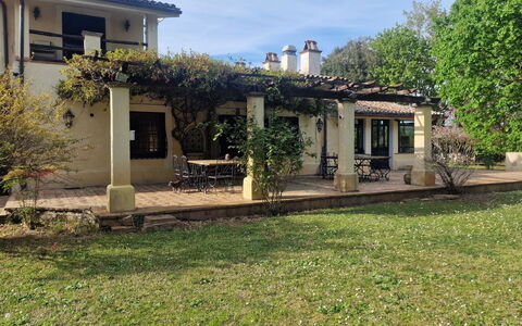Villa Isabella: Bjergrige Landskabsformer, Bakke, Bjerg, Landskab, Highland, Hill Station, Hældning, Bjergkæde, Dal, Chaparral