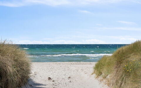 Gizelle - 200M from the Sea: Blå, Naturligt Miljø, Strand, Horisont, Kyst, Hav, Coastal Og Oceaniske Landskabsformer, Økoregion, Kyst