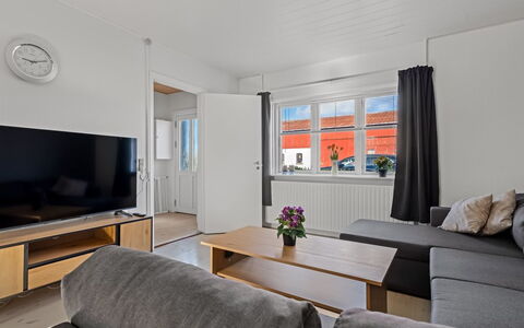 Bisera - 3Km from the Sea: Tag, Hus, Hjem, Sommerhus, Dør, Sidespor, Dæk, Veranda, Planke, Hårdttræ