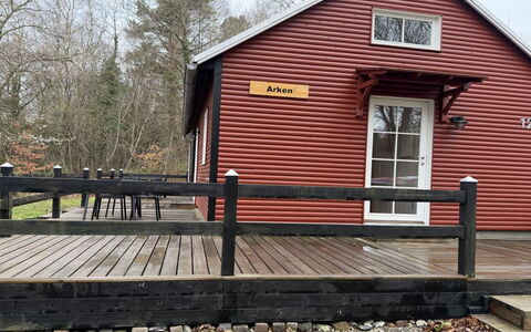 Heda - 1.6Km to the Fjord: Træ, Sidespor, Sommerhus, Dør, Hårdttræ, Veranda, Hjem, Planke, Dæk, Bejdse