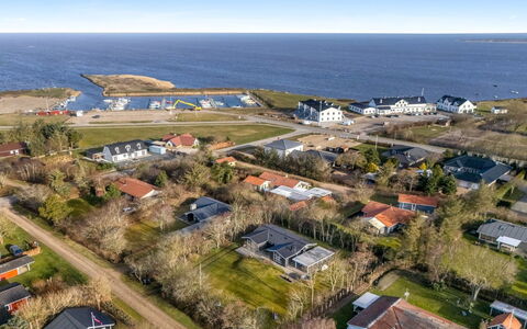 Ascan - 300M to the Fjord: Boligområde, Landskab, Fugleperspektiv, Luftfotografering, Forstad, Hjem, Tag, Almindeligt, Coastal Og Oceaniske Landskabsformer, Kyst