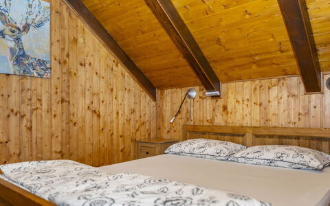 Cozy Bear Cabin: Træ, Hjem, Hårdttræ, Etage, Loft, Bejdse, Soveværelse, Sommerhus, Planke, Seng