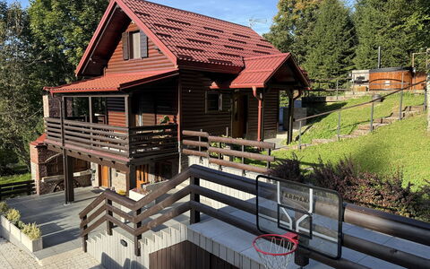 Cozy Bear Cabin: Træ, Sommerhus, Tag, Hjem, Veranda, Sidespor, Bjælkehytte, Hårdttræ, Hegn, Planke