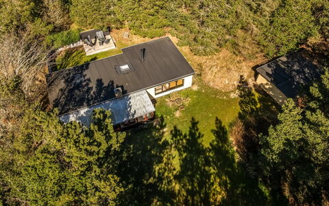 Anelle - 1Km from the Sea: Møbel, Træ, Indretning, Gulvbelægning, Etage, Stol, Værelse, Loft, Stue, Lejlighed