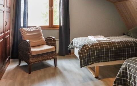 Villa 1 Paltamo Golf Jäsenalennus: Båd, Blå, Vandfartøjer, Både Og Sejlsport - Udstyr Og Materiel, Havn, Vandvej, Havn, Marina, Skibskonstruktion, Kanal