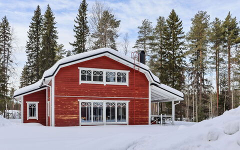 Villa 1 Paltamo Golf Jäsenalennus: Båd, Blå, Vandfartøjer, Både Og Sejlsport - Udstyr Og Materiel, Havn, Vandvej, Havn, Marina, Skibskonstruktion, Kanal