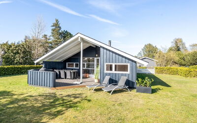 Roope - 1.3Km from the Sea