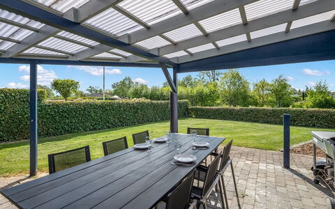 Nisse - 300M from the Sea: Udendørs Møbler, Møbel, Udendørs Bord, Skygge, Udendørs Struktur, Gårdhave, Pergola, Metal, Stol, Have