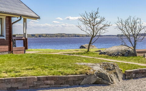 Villa Irene: Møbel, Altan, Skygge, Have, Udendørs Møbler, Stol, Veranda, Gård, Landscaping, Backyard