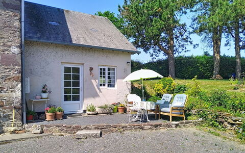 Coin Nature: Hus, Sommerhus, Busk, Tag, Hjem, Dør, Have, Stuehus, Gård