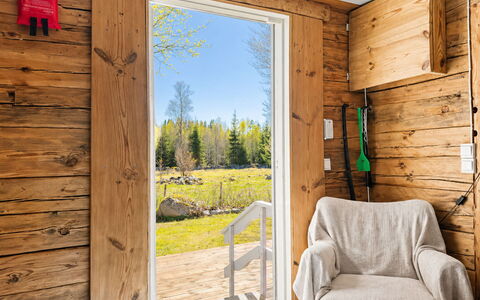 Gröndal: Møbel, Indretning, Gulvbelægning, Stol, Etage, Bord, Køkken & Spisebord, Skygge, Loft, Bejdse