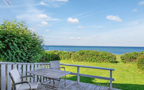 Edla - 35M from the Sea: Blå, Himmel, Krop Af Vand, Horisont, Sky, Hav, Sommer, Coastal Og Oceaniske Landskabsformer, Kyst, Ocean