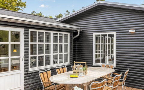 Momo - 2.8Km from the Sea: Blå, Sommerhus, Hus, Hjem, Stuehus, Estate, Sidespor