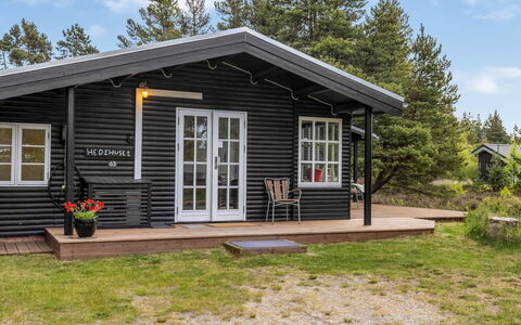 Momo - 2.8Km from the Sea: Blå, Sommerhus, Hus, Hjem, Stuehus, Estate, Sidespor