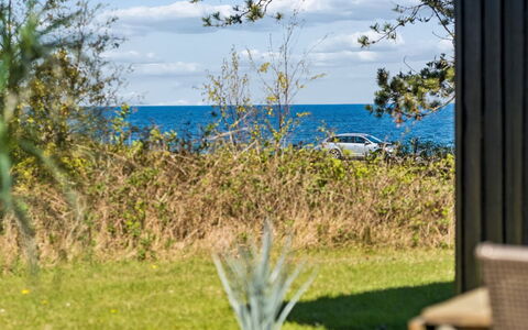 Ilppo - 100M from the Sea: Blå, Horisont, Hav, Coastal Og Oceaniske Landskabsformer, Kyst, Ocean, Kyst, Sollys, Skygge, Strand