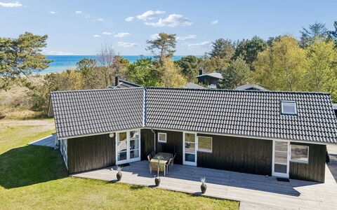 Ilppo - 100M from the Sea: Vand, Vandressourcer, Krop Af Vand, Rots, Kyst, Naturlige Landskab, Headland, Coastal Og Oceaniske Landskabsformer, Terræn, Promontory