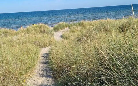 Benja - from the Sea: Vand, Vandressourcer, Krop Af Vand, Rots, Kyst, Naturlige Landskab, Headland, Coastal Og Oceaniske Landskabsformer, Terræn, Promontory