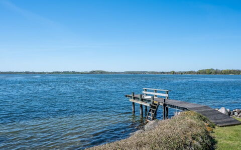 Stilla - 150M from the Sea: Blå, Vand, Vandressourcer, Krop Af Vand, Horisont, Vandvej, Sommer, Coastal Og Oceaniske Landskabsformer, Sø