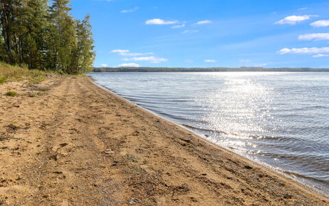 Gammelgård Jahtimaja: Himmel, Blå, Vandressourcer, Vand, Krop Af Vand, Naturligt Miljø, Natur, Horisont, Strand, Kyst
