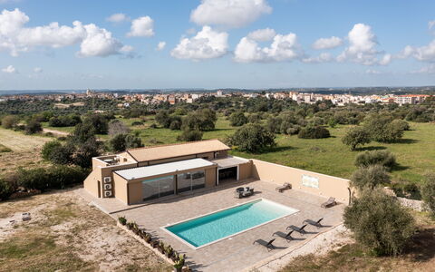 Villa Meti: Svømmepøl, Kompositmateriale, Estate, Udvej, Villa, Hacienda, Mansion, Eco Hotel, Stuehus, Hotel