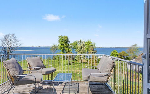 Hjort - 80M from the Sea: Blå, Sommerhus, Hus, Hjem, Stuehus, Estate, Sidespor
