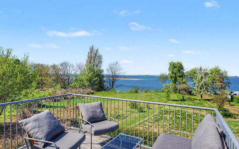 Hjort - 80M from the Sea: Blå, Sommerhus, Hus, Hjem, Stuehus, Estate, Sidespor