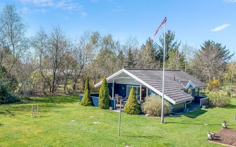 Florina - 10Km from the Sea: Hus, Tag, Hjem, Sommerhus, Skur, Garden Bygninger, Sidespor, Gård, Bjælkehytte, Hytte