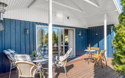 Florina - 10Km from the Sea: Hus, Tag, Hjem, Sommerhus, Skur, Garden Bygninger, Sidespor, Gård, Bjælkehytte, Hytte