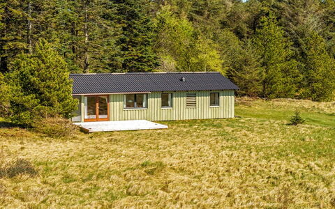 Fatlinda - 4Km from the Sea: Træ, Have, Backyard, Land Lot, Hjem, Tag, Skygge, Dæk, Hårdttræ, Gård