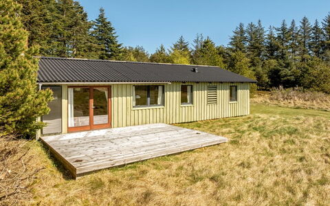 Fatlinda - 4Km from the Sea: Træ, Have, Backyard, Land Lot, Hjem, Tag, Skygge, Dæk, Hårdttræ, Gård