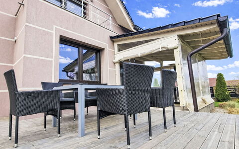 Serenity: Have, Bunddække, Bagagerum, Forår, Lawn, Backyard, Skygge, Gård, Landscaping, Water Feature