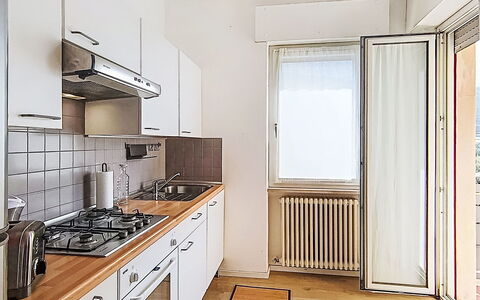 Riva Olive: Boligområde, Menneskelig Bosættelse, Lejlighed, Ejerlejlighed, Svømmepøl, Udvej, Udendørs Møbler, Hotel, Ferieby, Ferie