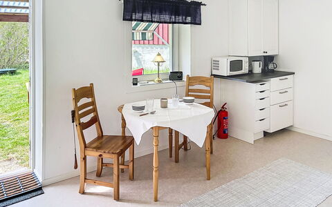 Havsstugan: Blå, Vand, Krop Af Vand, Coastal Og Oceaniske Landskabsformer, Kyst, Hav, Udendørs Møbler, Sommer, Ocean, Strand