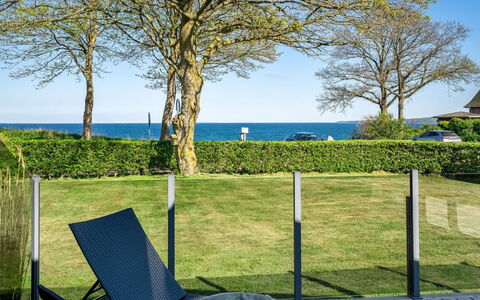 Therkil - 50M from the Sea: Vand, Vandressourcer, Krop Af Vand, Rots, Kyst, Naturlige Landskab, Headland, Coastal Og Oceaniske Landskabsformer, Terræn, Promontory