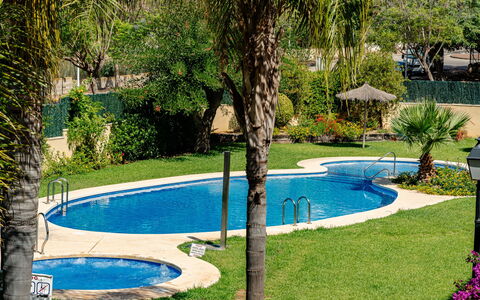 Jávea 455: Svømmepøl, Udvej, Udendørs Møbler, Eco Hotel, Landscaping, Skygge, Fritid, Hacienda, Have