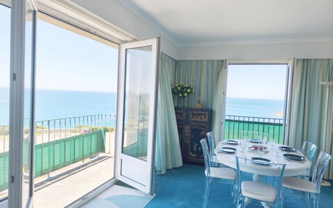 Le Grand Lambert: Blå, Hav, Ocean, Coastal Og Oceaniske Landskabsformer, Kyst, Udvej, Strand, Altan, Hotel, Caribbean